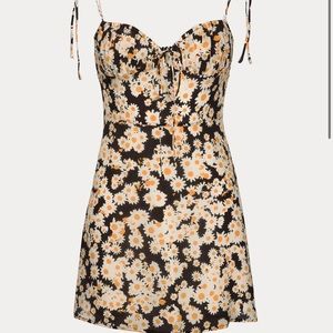 Réalisation Par - Devon dress in flower power, worn once
